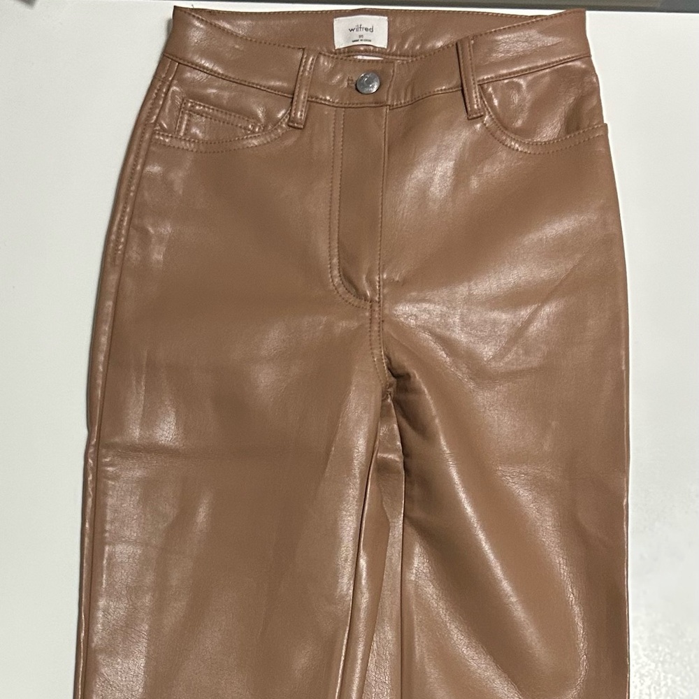 Wilfred beige leather pants US00 NEVER WORN